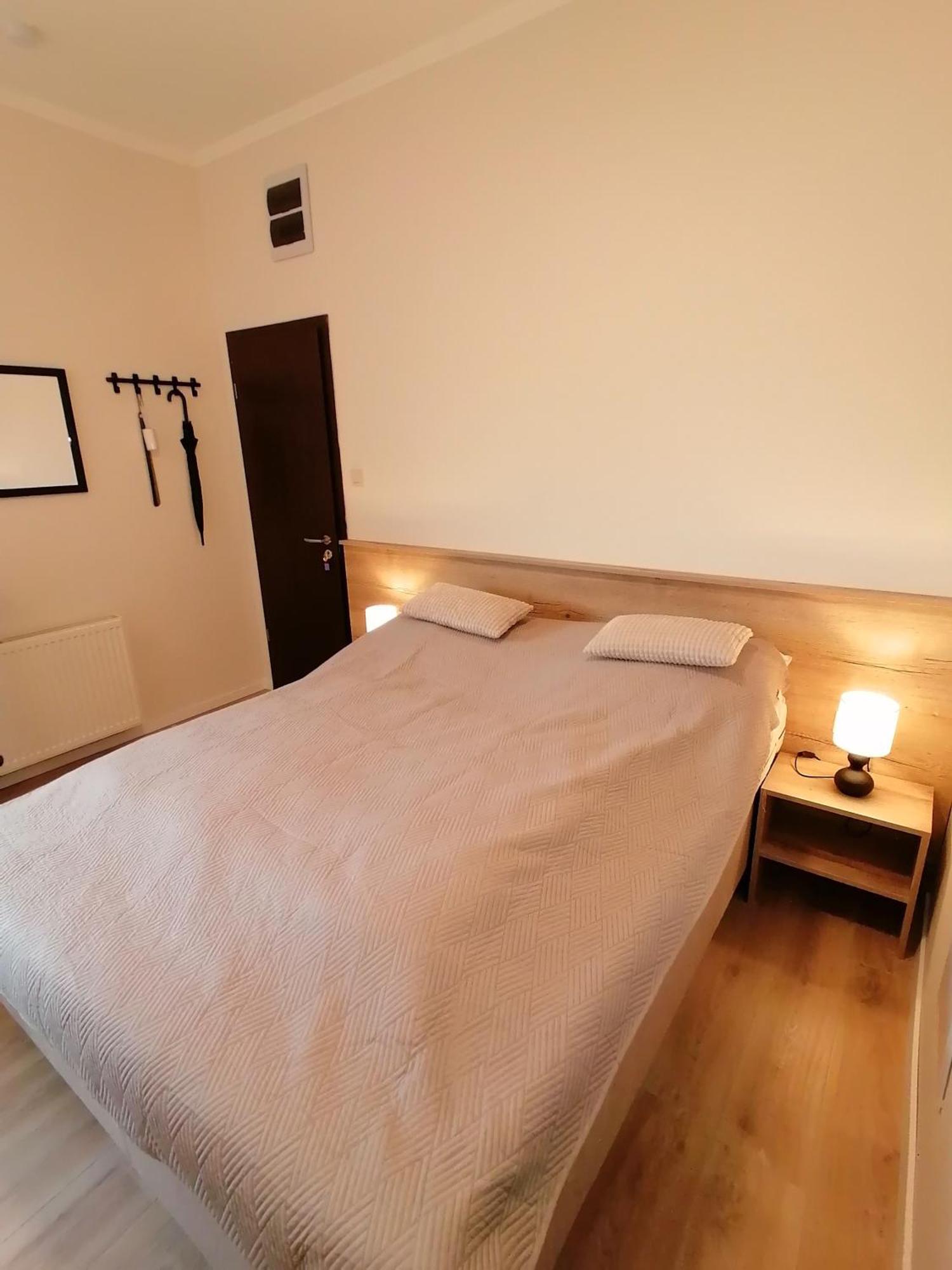 Mohacs Korona Apartman ภายนอก รูปภาพ